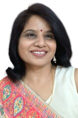 Dr Raka Saxena.jpg